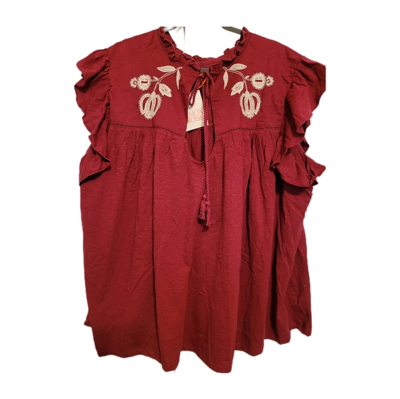 Knox Rose flutter sleeves Embroidered top. Wine in color, Sz 4x, NWT. - Picture 5 of 7